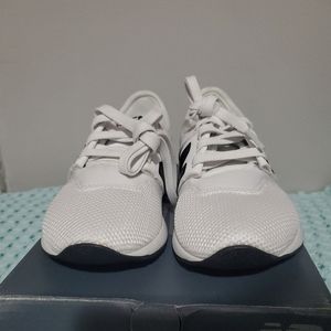 NWB Kids New Balance 247 size 2